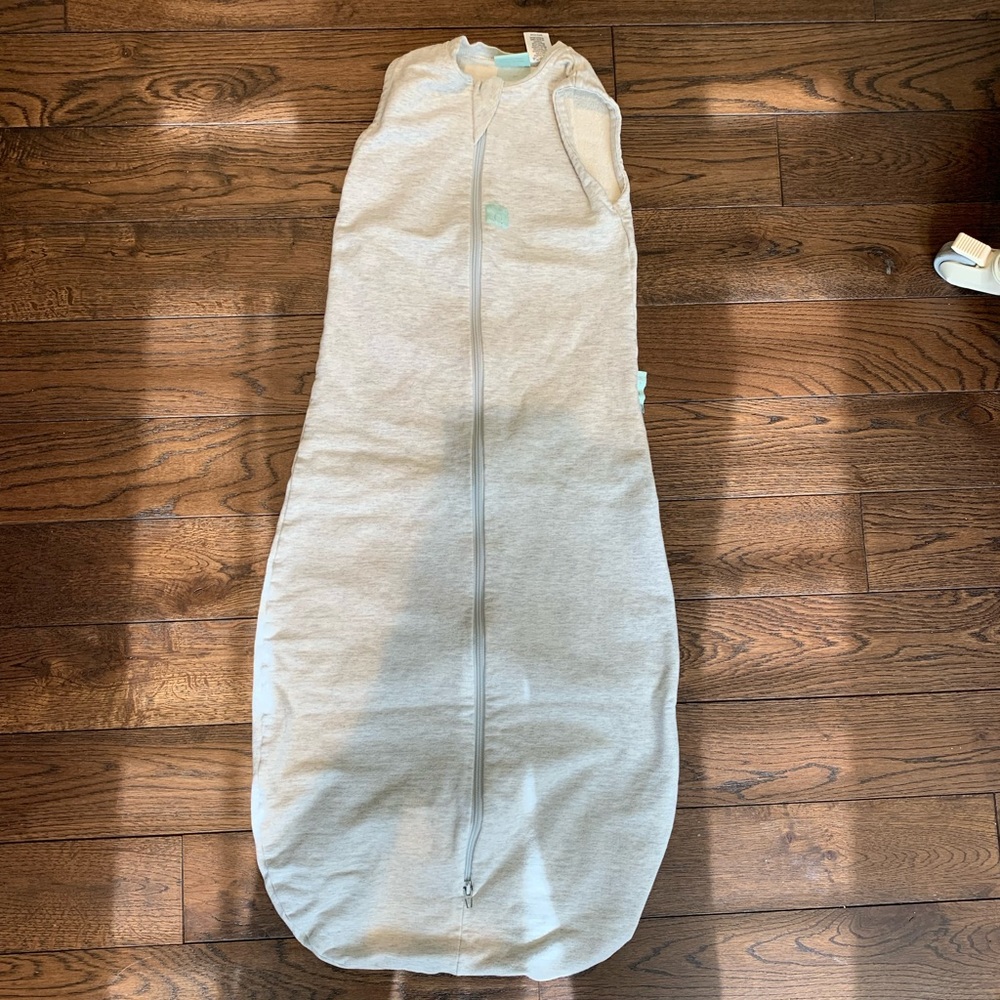Bundle of 2 ergopouch sleep sacks for@kmodo67